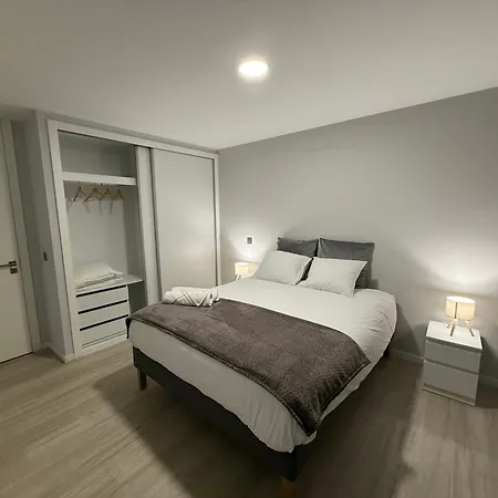 Penteada Golden * 푼샬